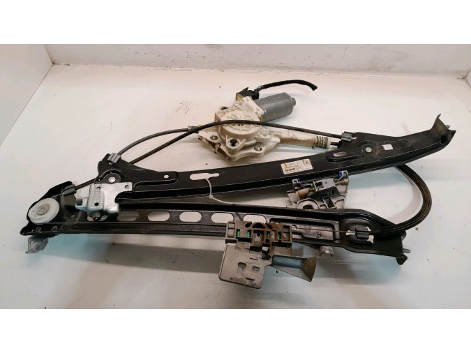 ELEVALUNAS TRASERO DERECHO MERCEDES CLS 500 2004
