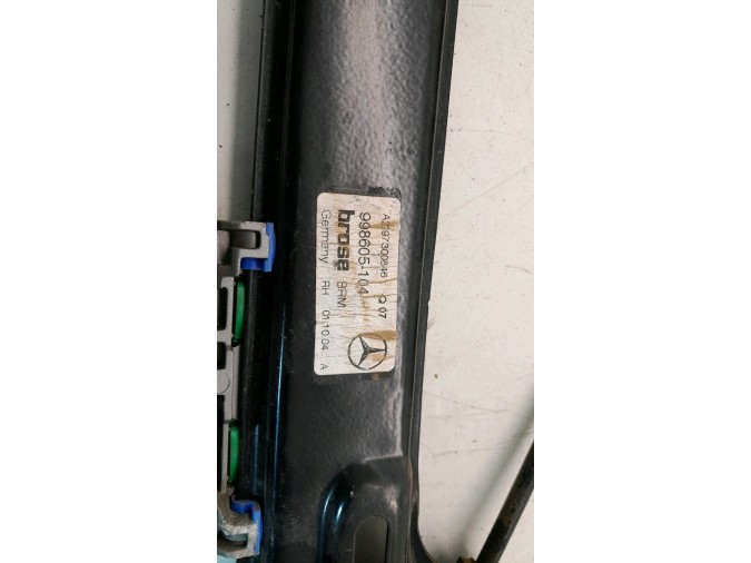 ELEVALUNAS TRASERO DERECHO MERCEDES CLS 500 2004