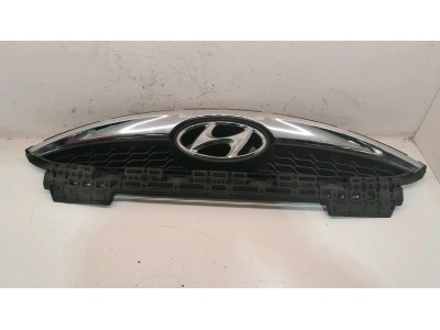 REJILLA DELANTERA HYUNDAI IX20 2011