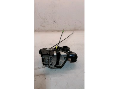 CERRADURA PUERTA DELANTERA DERECHA TOYOTA AURIS 2015