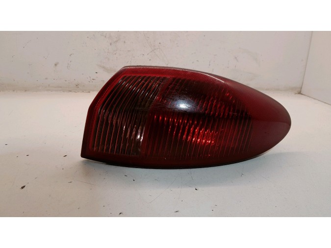 PILOTO TRASERO DERECHO ALFA ROMEO 147 2007
