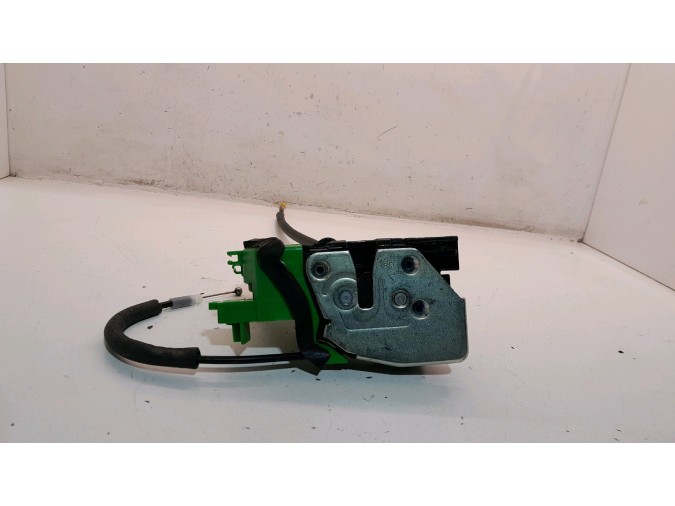 CERRADURA PUERTA DELANTERA IZQUIERDA KIA CARENS 2015