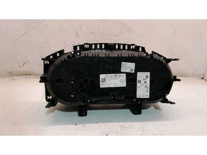 CUADRO INSTRUMENTOS VOLKSWAGEN PASSAT 2021