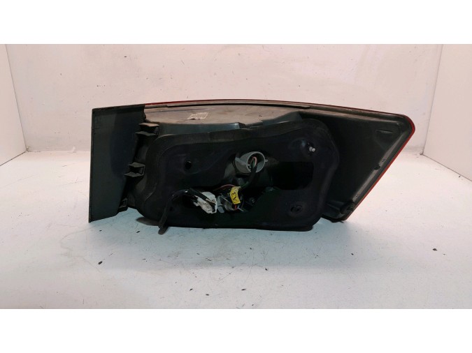 PILOTO TRASERO IZQUIERDO HYUNDAI SONATA 2006