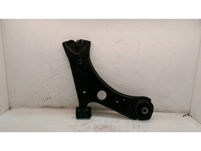 BRAZO SUSPENSION DELANTERO IZQUIERDO FIAT TIPO 2019
