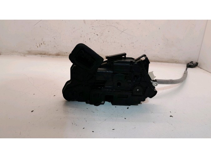 CERRADURA PUERTA DELANTERA IZQUIERDA VOLKSWAGEN POLO 2016