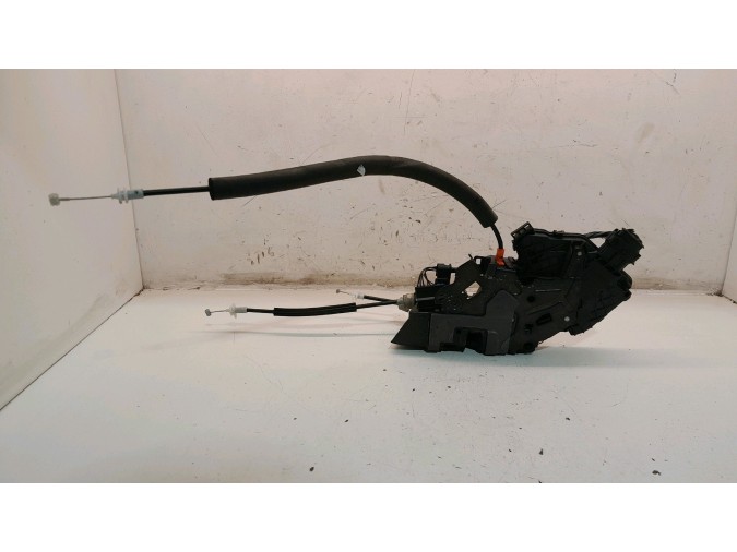 CERRADURA PUERTA DELANTERA IZQUIERDA JAGUAR XE 2016