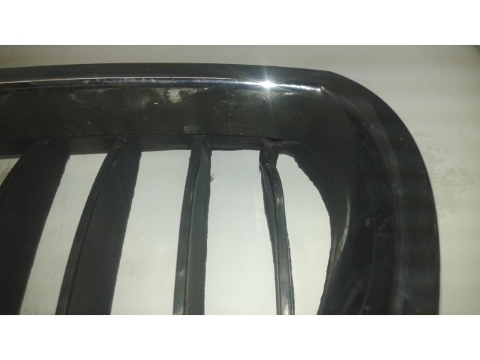 REJILLA SO BMW SERIE 5 2006