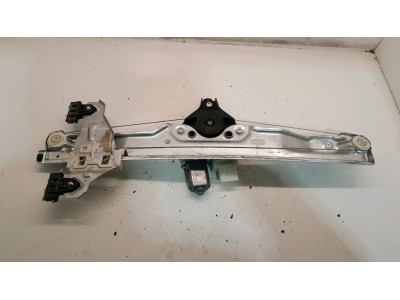 ELEVALUNAS DELANTERO DERECHO NISSAN QASHQAI 2021