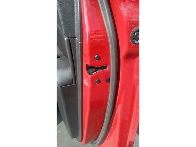 CERRADURA PUERTA DELANTERA DERECHA SSANGYONG TIVOLI 2016