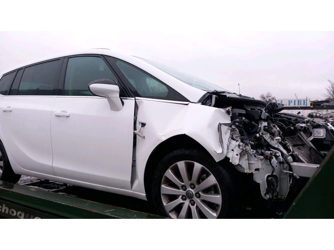 Intercooler OPEL ZAFIRA 2015