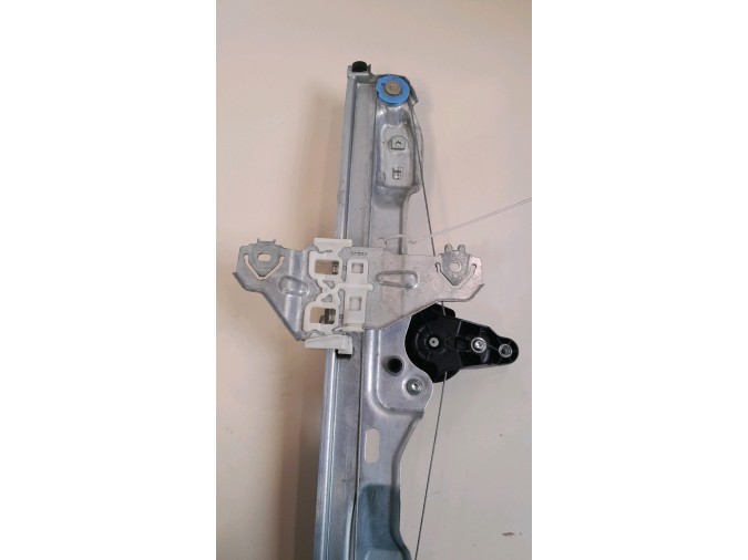 ELEVALUNAS TRASERO DERECHO NISSAN QASHQAI 2014