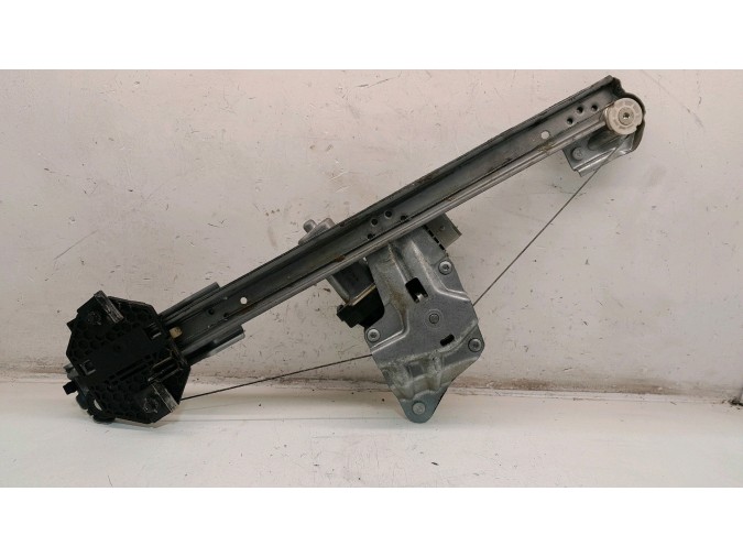 ELEVALUNAS DELANTERO IZQUIERDO DACIA SANDERO