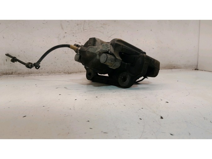 PINZA FRENO DELANTERA DERECHA BMW 218D 2017