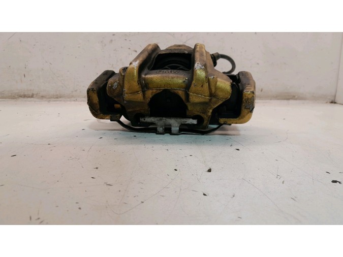 PINZA FRENO DELANTERA DERECHA BMW 218D 2017