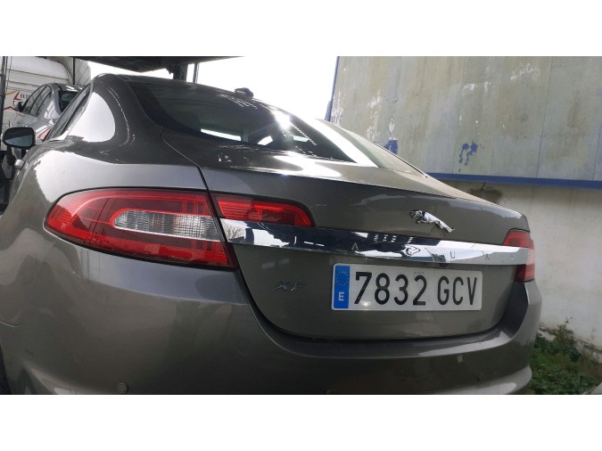 ALETA DELANTERA DERECHA JAGUAR XF 2008