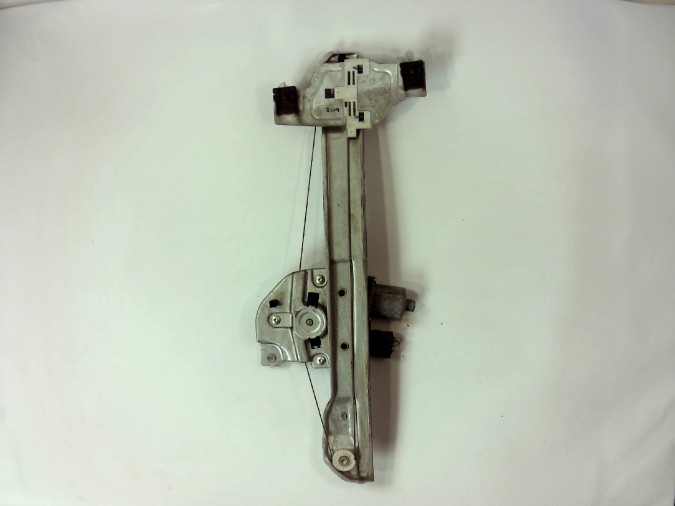ELEVALUNAS DELANTERO IZQUIERDO PEUGEOT 2008 2013