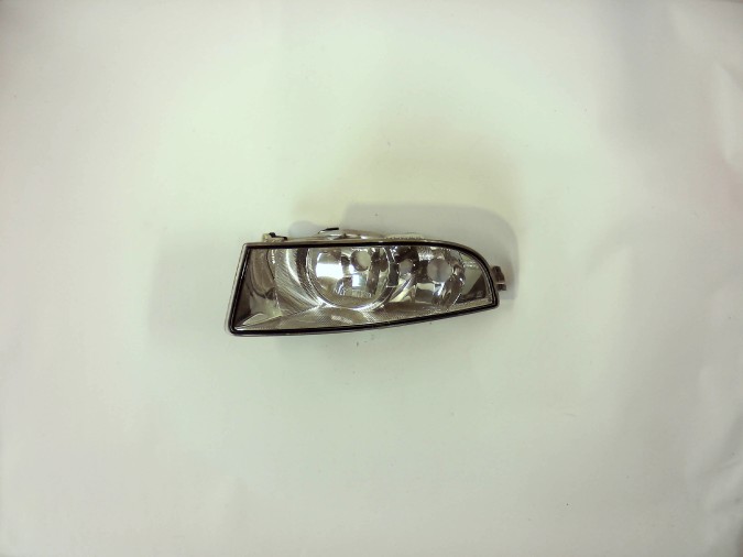 FARO ANTINIEBLA IZQUIERDO SKODA OCTAVIA 2009