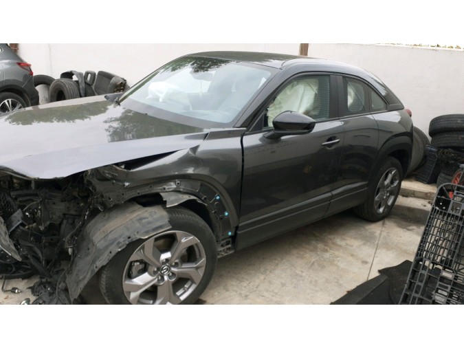 PUERTA DELANTERA DERECHA MAZDA MX-30 2020