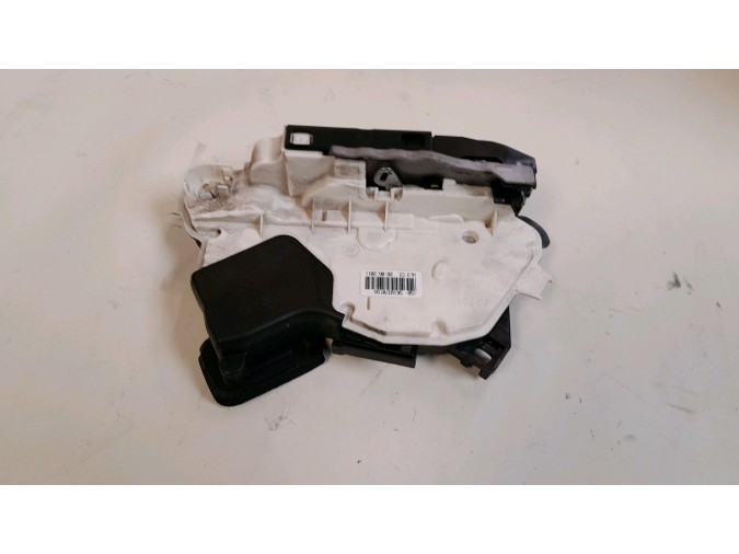 CERRADURA PUERTA DELANTERA IZQUIERDA VOLKSWAGEN POLO 2011