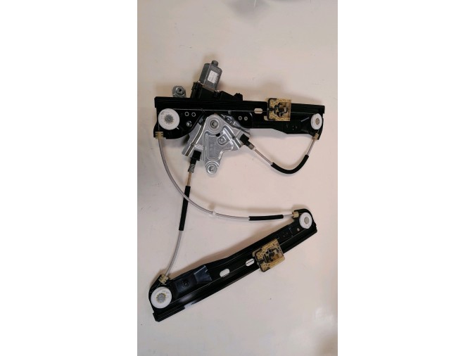 ELEVALUNAS DELANTERO DERECHO OPEL INSIGNIA 2014