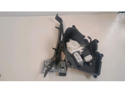 ELEVALUNAS TRASERO DERECHO SEAT LEON 2007