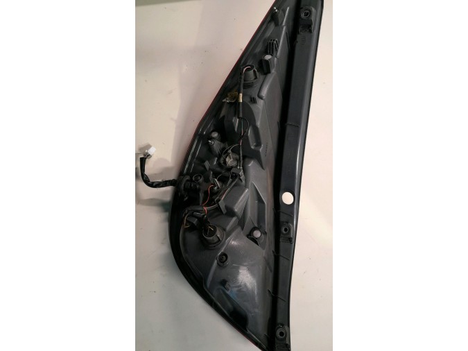 PILOTO TRASERO DERECHO HYUNDAI I30 2007