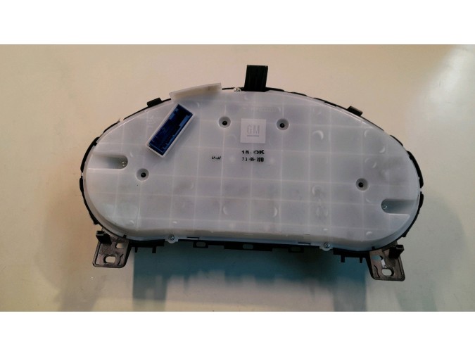 CUADRO INSTRUMENTOS OPEL ASTRA 2010
