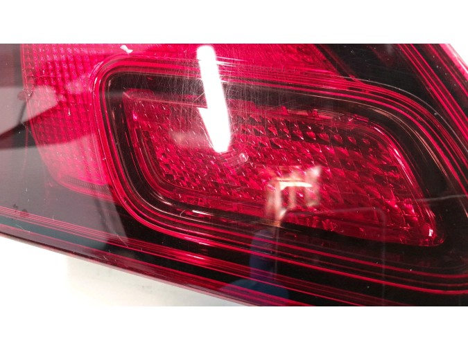 PILOTO TRASERO INTERIOR IZQUIERDO OPEL ASTRA 2010