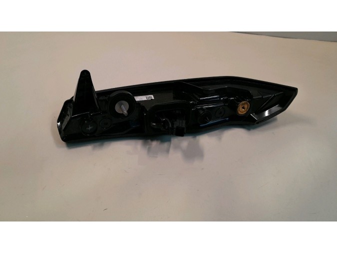 PILOTO TRASERO INTERIOR DERECHO CITROEN Ë-C4 2022
