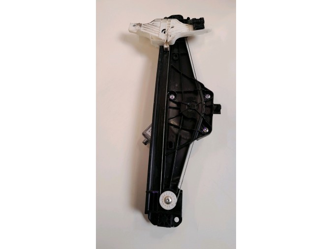 ELEVALUNAS TRASERO DERECHO PEUGEOT 3008 2020