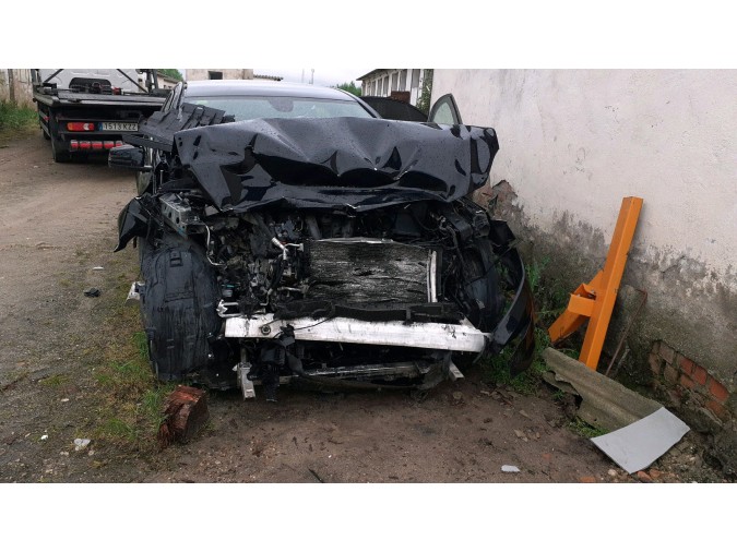 PILOTO TRASERO CENTRAL MERCEDES A 180 CDI / D 2013
