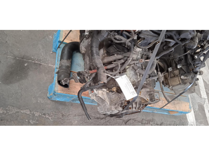 CAJA CAMBIOS VOLVO V50 2004