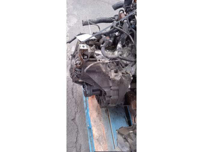 CAJA CAMBIOS VOLVO V50 2004