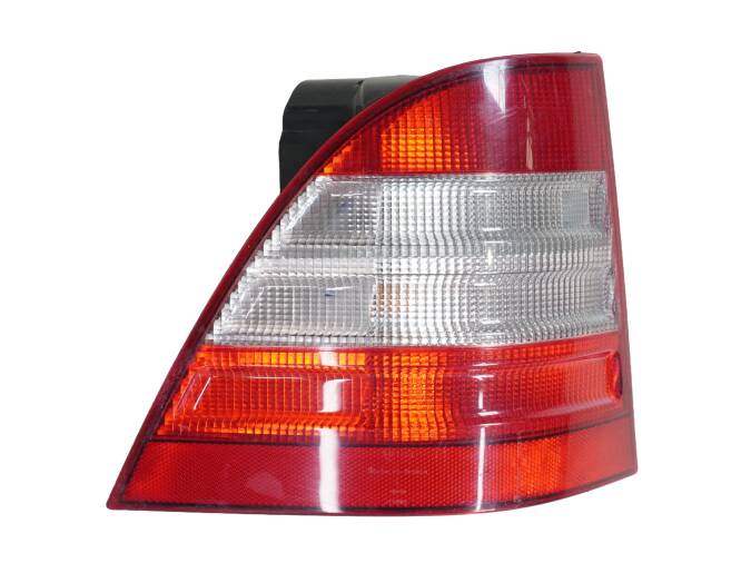 PILOTO TRASERO IZQUIERDO MERCEDES ML 320 1999