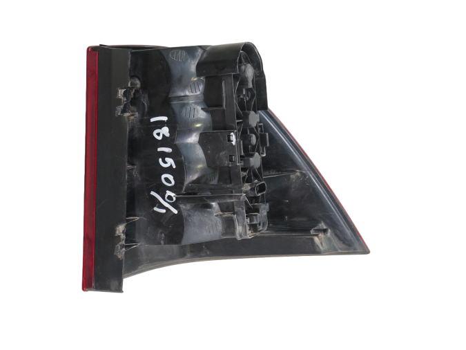 PILOTO TRASERO IZQUIERDO MERCEDES ML 320 1999