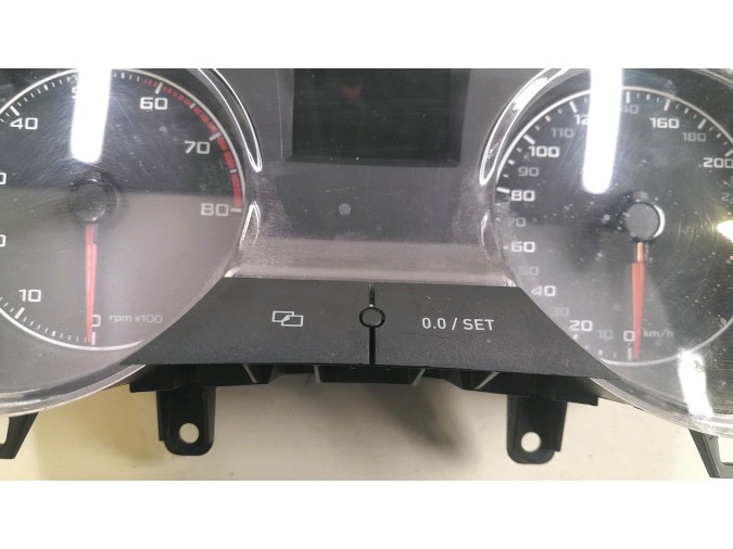 Cuadro instrumentos SEAT IBIZA 2012