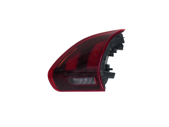 PILOTO TRASERO DERECHO INTERIOR PEUGEOT 2008 VTI 2018