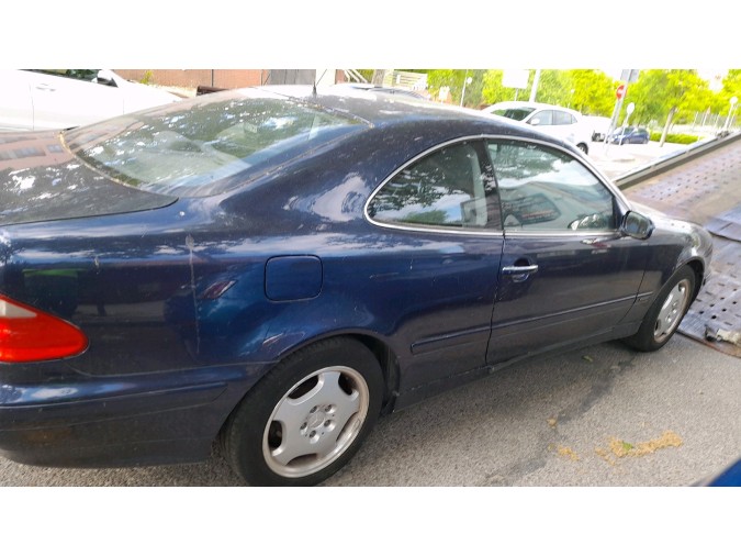 TRAPECIO INFERIOR DELANTERO IZQUIERDO MERCEDES CLK 200 2000