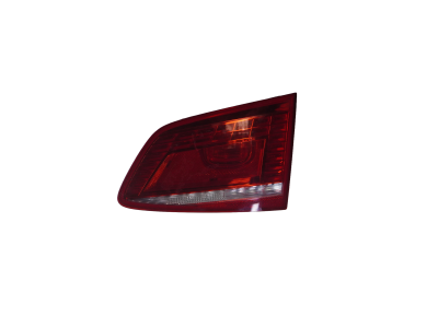 PILOTO TRASERO DERECHO VOLKSWAGEN PASSAT 2014