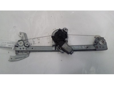 ELEVALUNAS DELANTERO IZQUIERDO PEUGEOT 107 2009