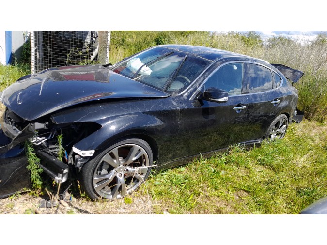 MECANICA TRASERA INFINITI Q70 2016