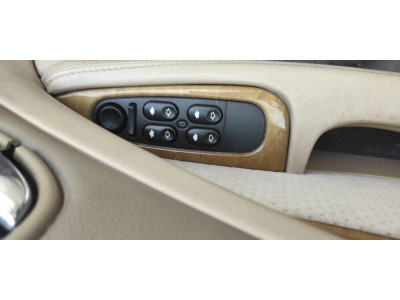 MANDO ELEVALUNAS DELANTERO IZQUIERDO JAGUAR S TYPE 2002