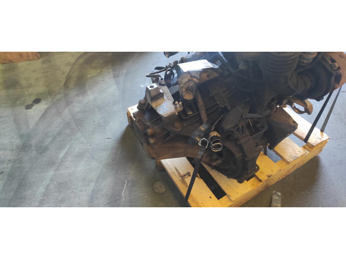 CAJA CAMBIOS RENAULT MEGANE 2005