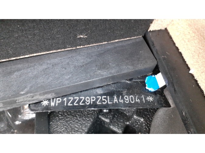 MANGUETA TRASERA IZQUIERDA PORSCHE CAYENNE 2005