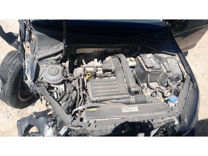 FARO ANTINIEBLA IZQUIERDO VOLKSWAGEN GOLF 2018