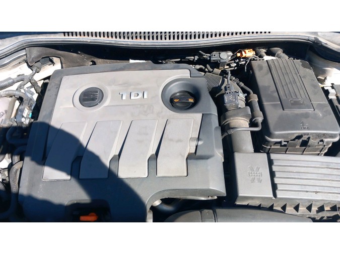 CERRADURA PUERTA DELANTERA DERECHA SEAT LEON 2011