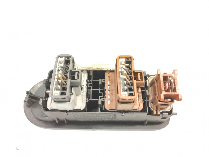 MANDO ELEVALUNAS DELANTERO IZQUIERDO DACIA DUSTER 2007
