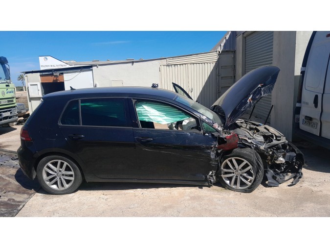 FARO ANTINIEBLA DERECHO VOLKSWAGEN GOLF 2018