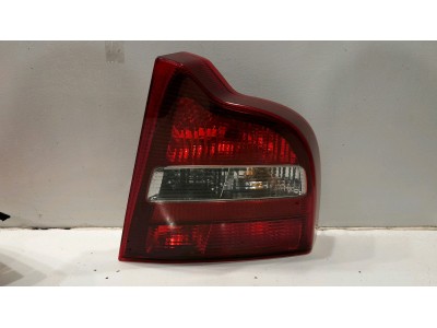 PILOTO TRASERO DERECHO VOLVO S80 2000